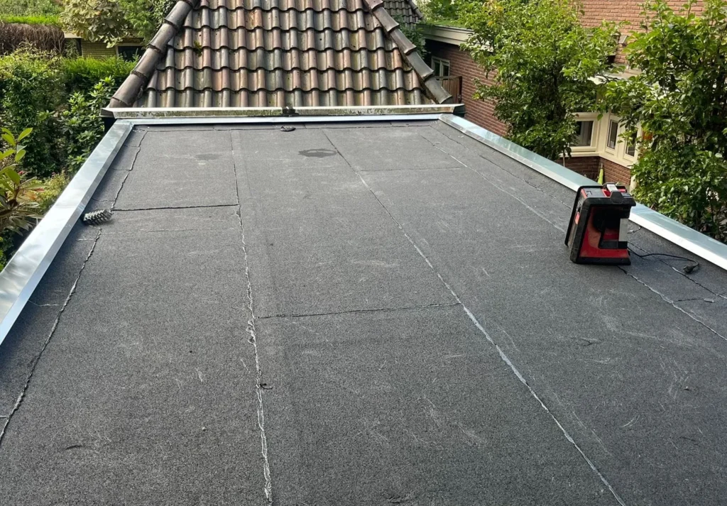 Dakdekker Smienk - Dakdekker uit putten - Offerte aanvragen
